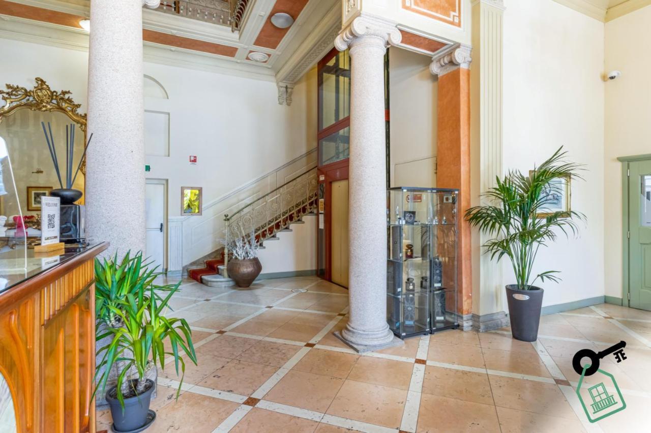 Hotel Rooms Lago Maggiore Verbania Kültér fotó
